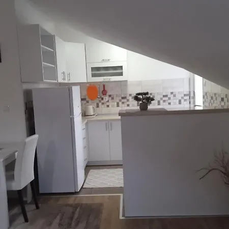 Apartment Iva *